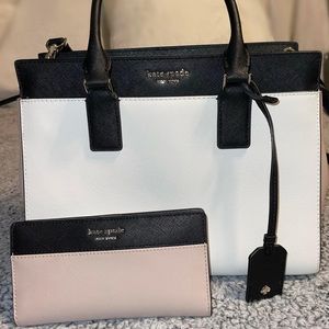 Kate Spade Purse & matching wallet. White Pink and black. In perfect condition.